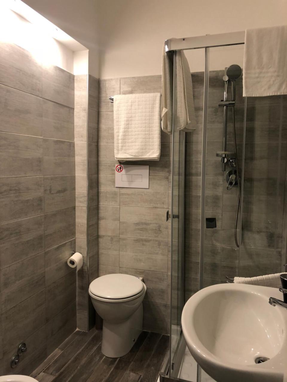 Caio Duilio B&B Messina Buitenkant foto